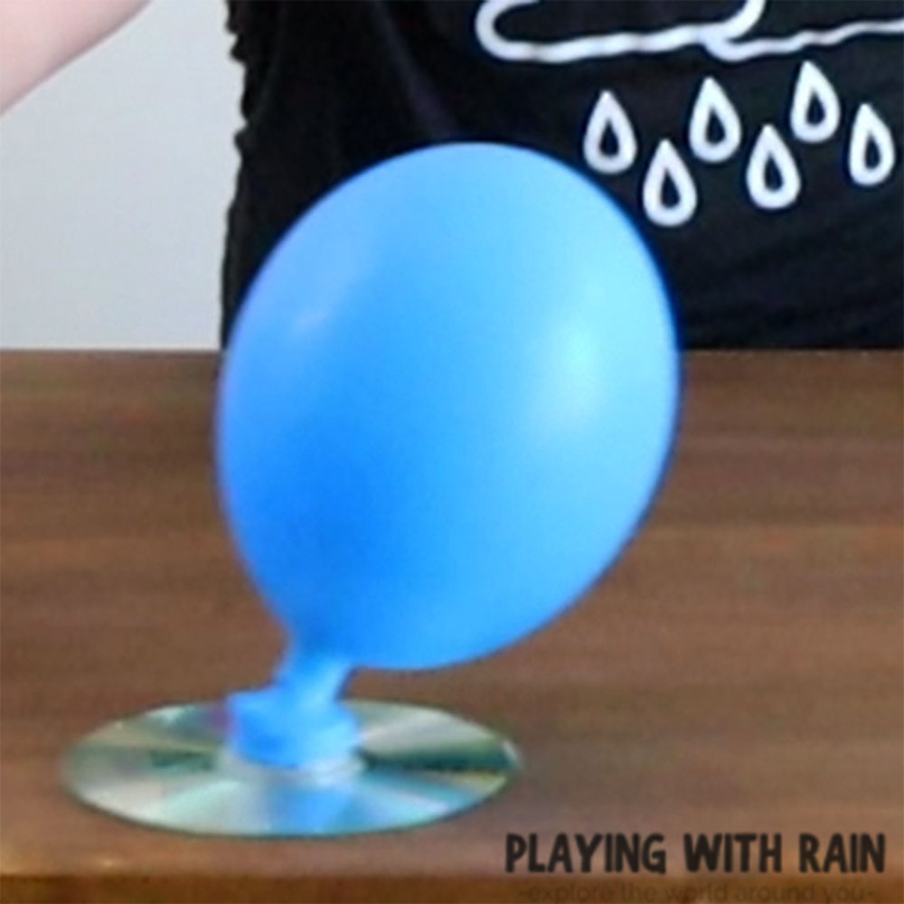 Balloon and hovercraft science experiment