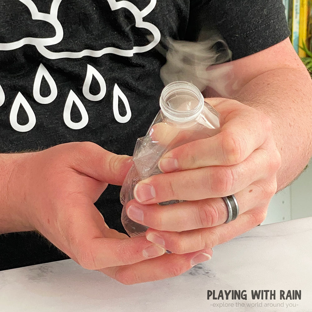 How to make a cloud in a water bottle
